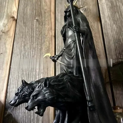 Dark Moon Guardian Altar Statue – Night Goddess Ritual Figure